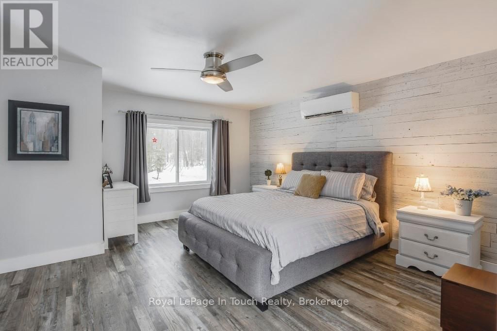 36 MEADOWS AVENUE Image 8