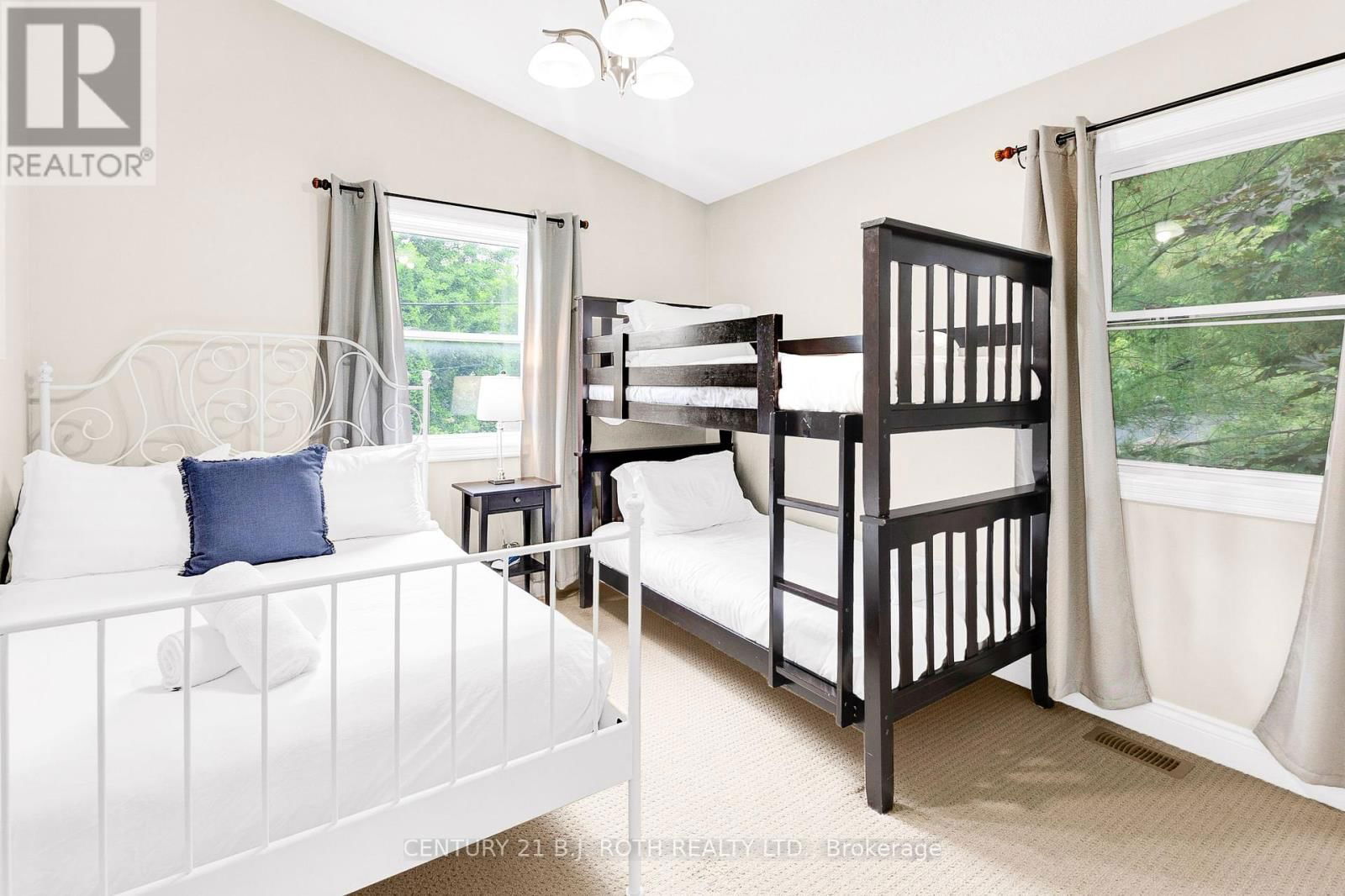 58 WHITE OAKS ROAD Image 27