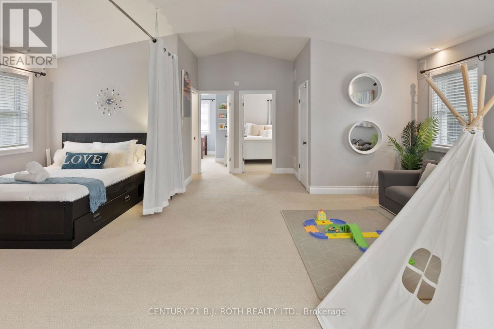 58 WHITE OAKS ROAD Image 31