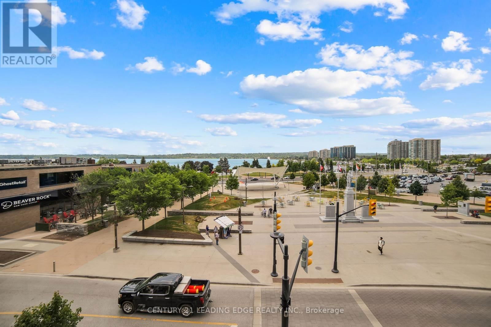 66 DUNLOP STREET EAST Image 49