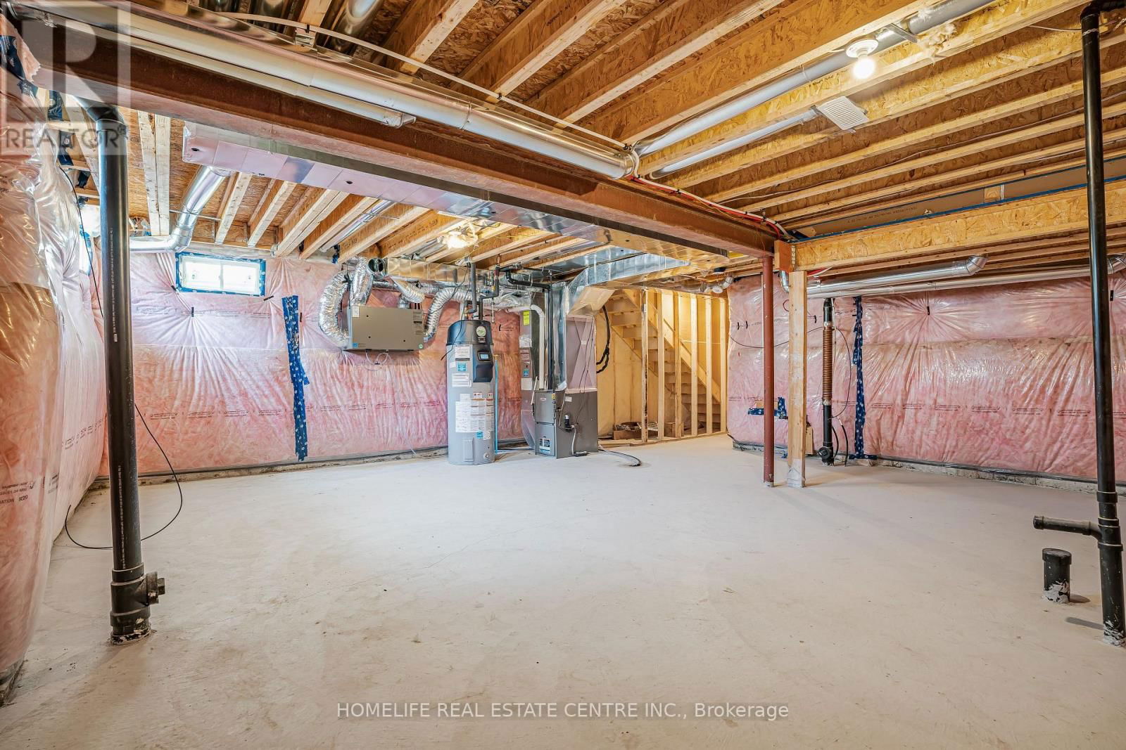 159 TERRY FOX DRIVE Image 27
