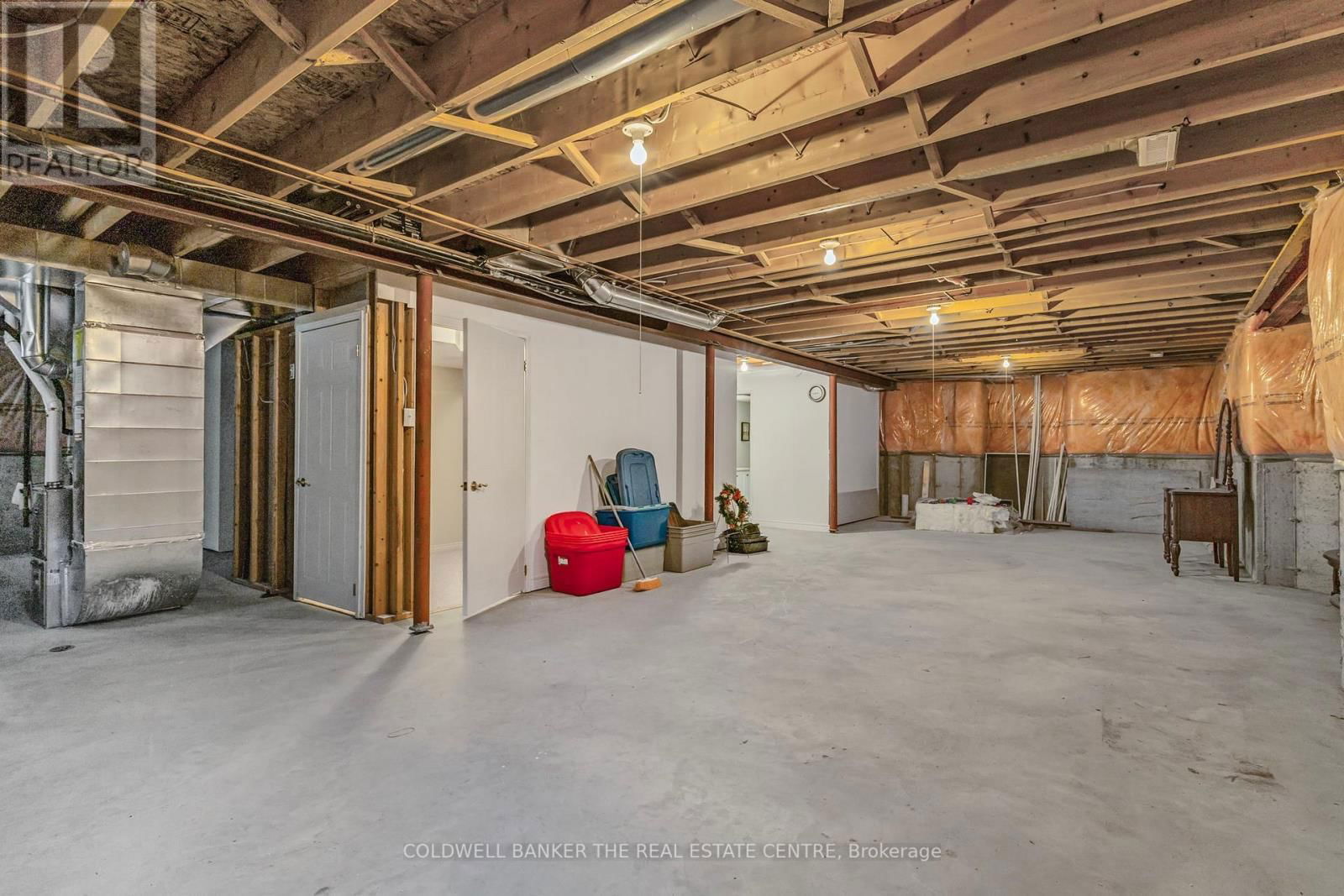 46 BENSON DRIVE Image 33