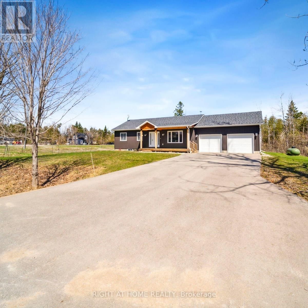 4000 JOYCE AVENUE Image 2