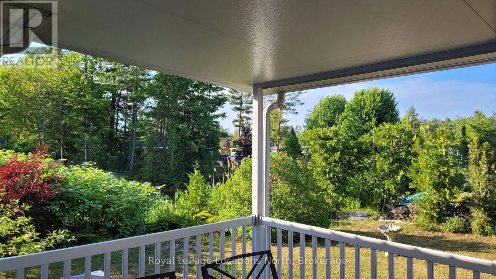 34 TOPAZ STREET Image 8