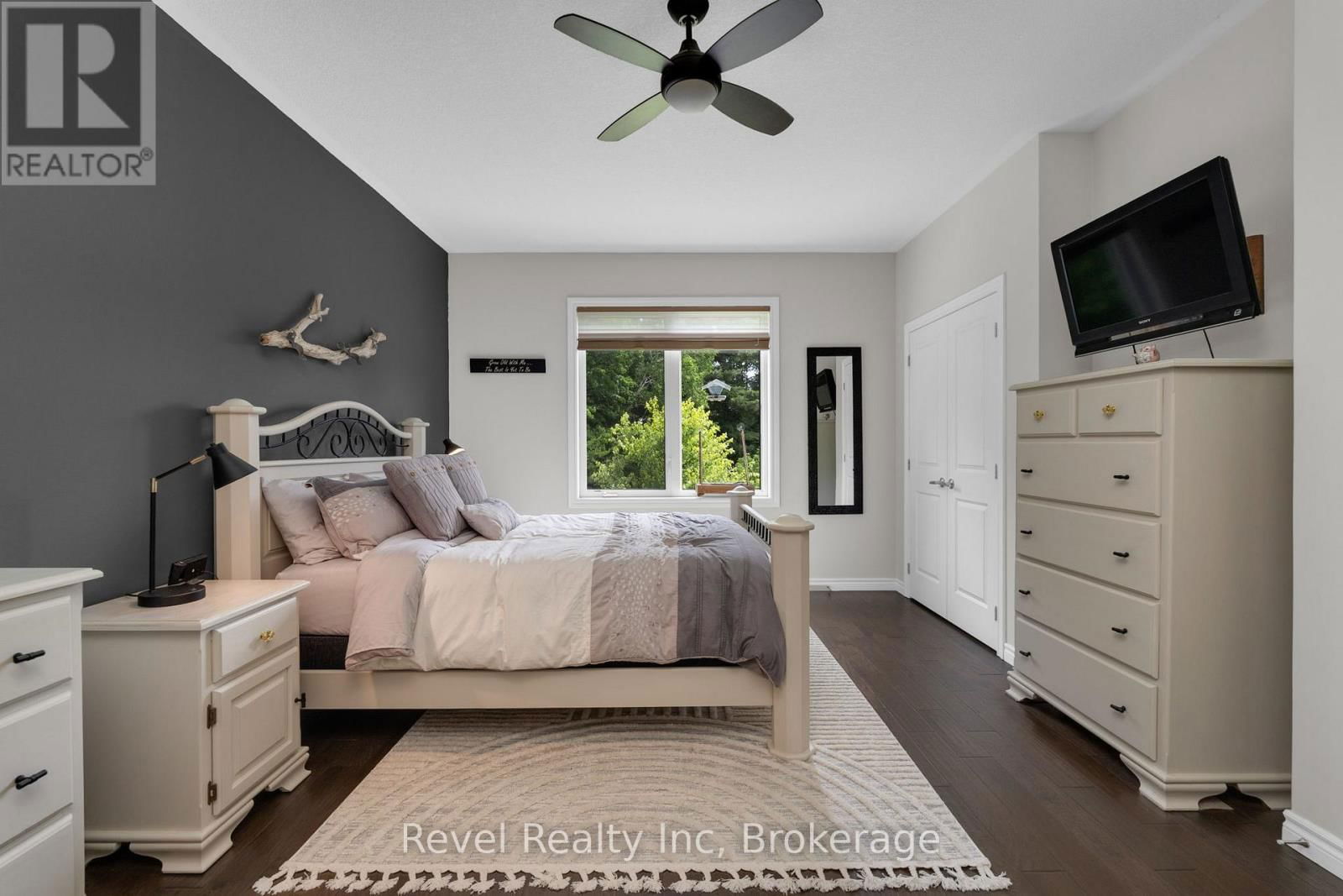 413 RUSS HOWARD DRIVE Image 16