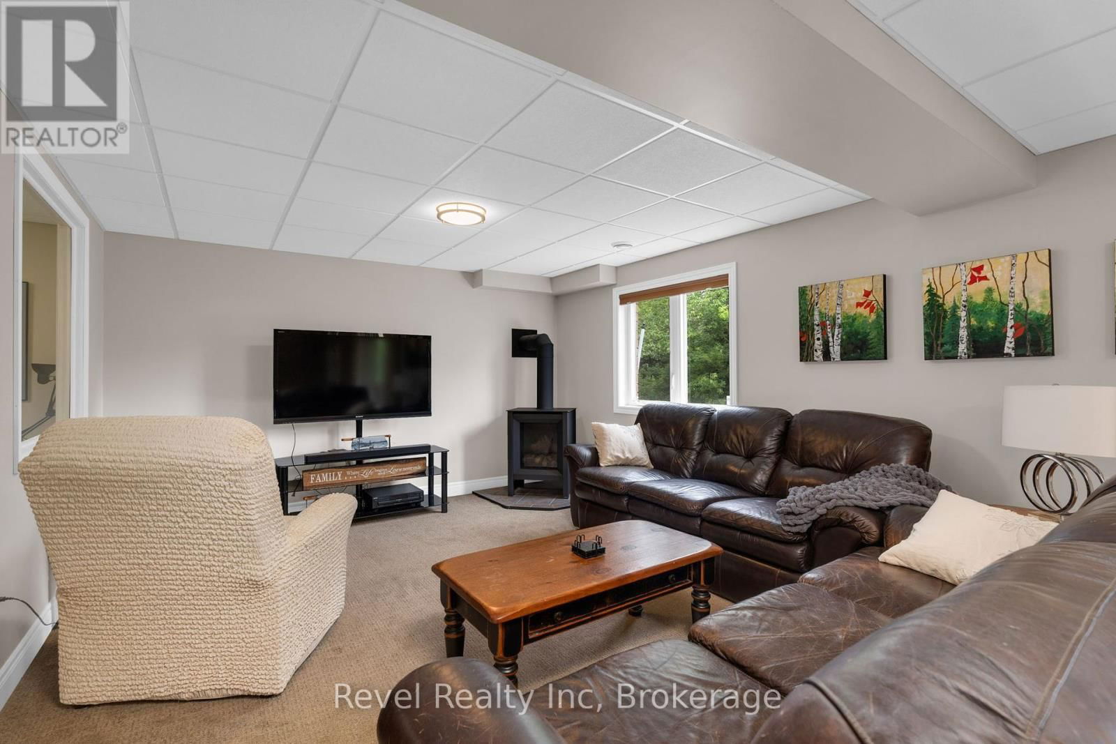 413 RUSS HOWARD DRIVE Image 22