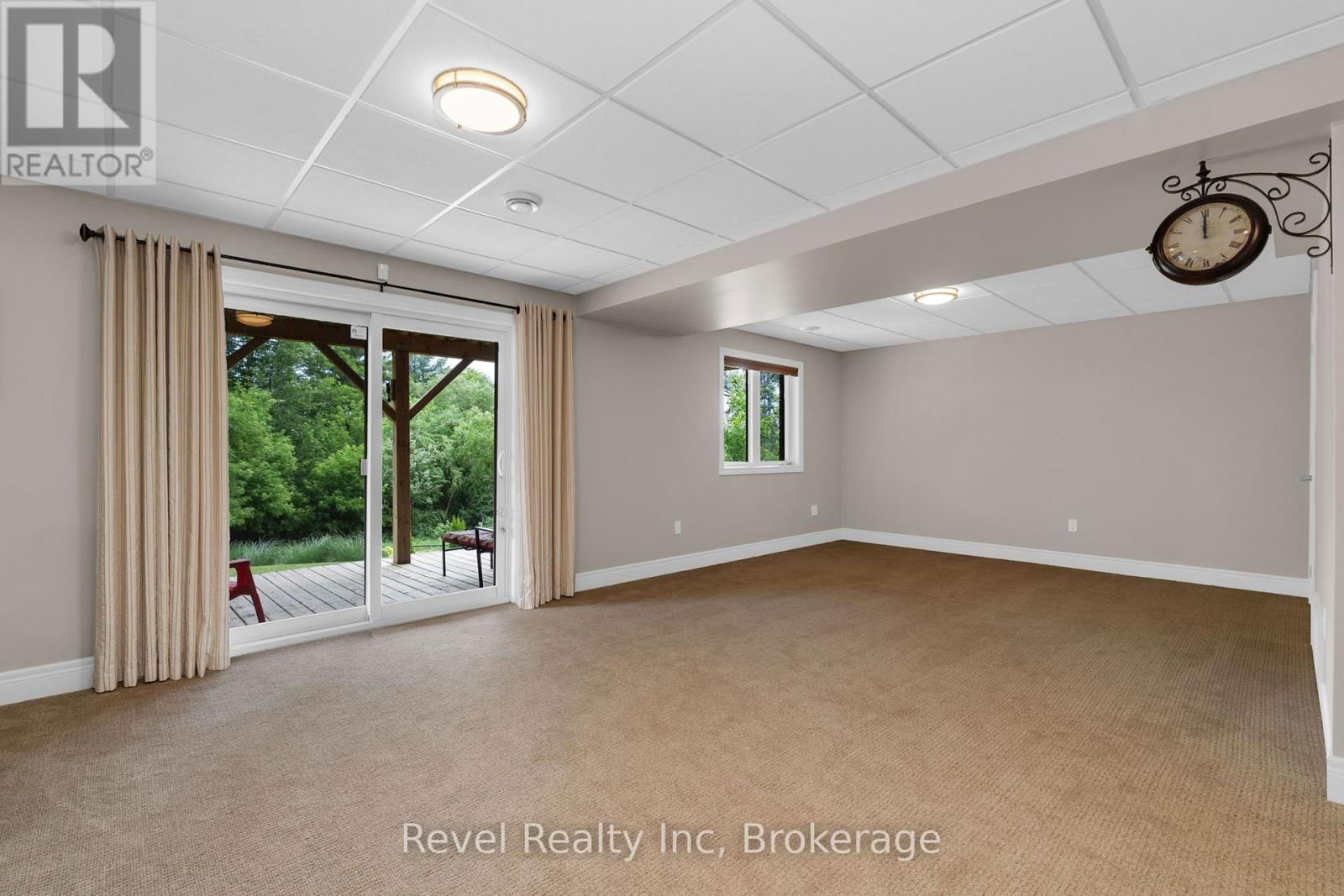 413 RUSS HOWARD DRIVE Image 23