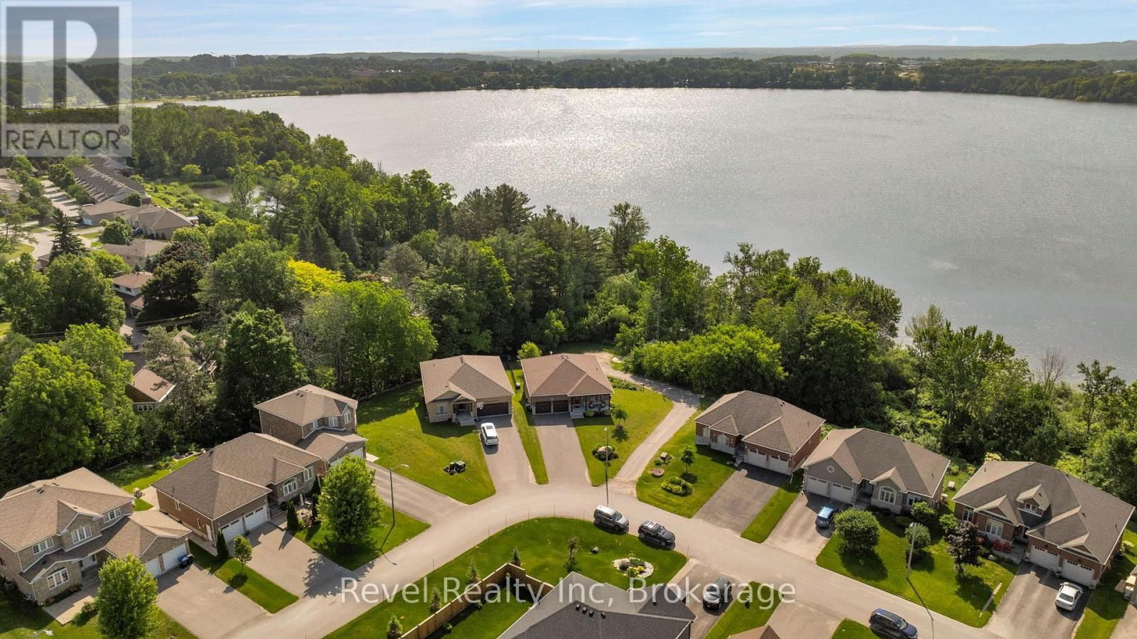 413 RUSS HOWARD DRIVE Image 33
