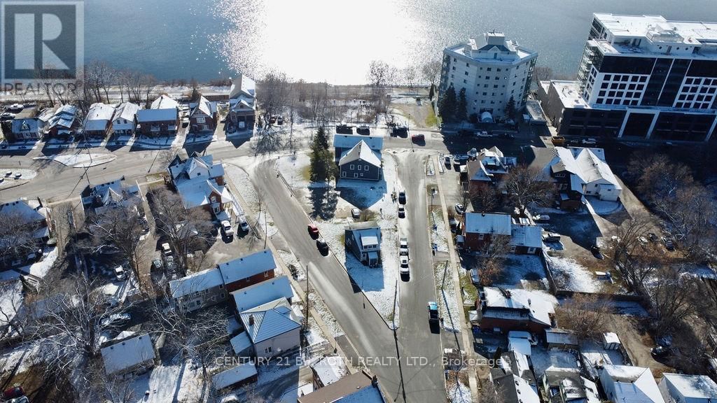 194 DUNLOP STREET EAST Image 2