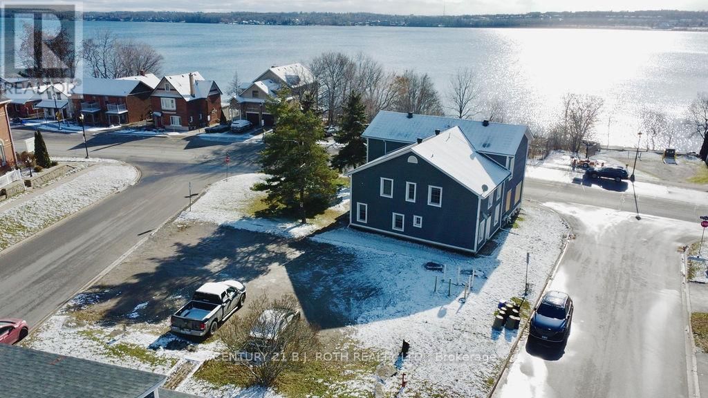 194 DUNLOP STREET EAST Image 8