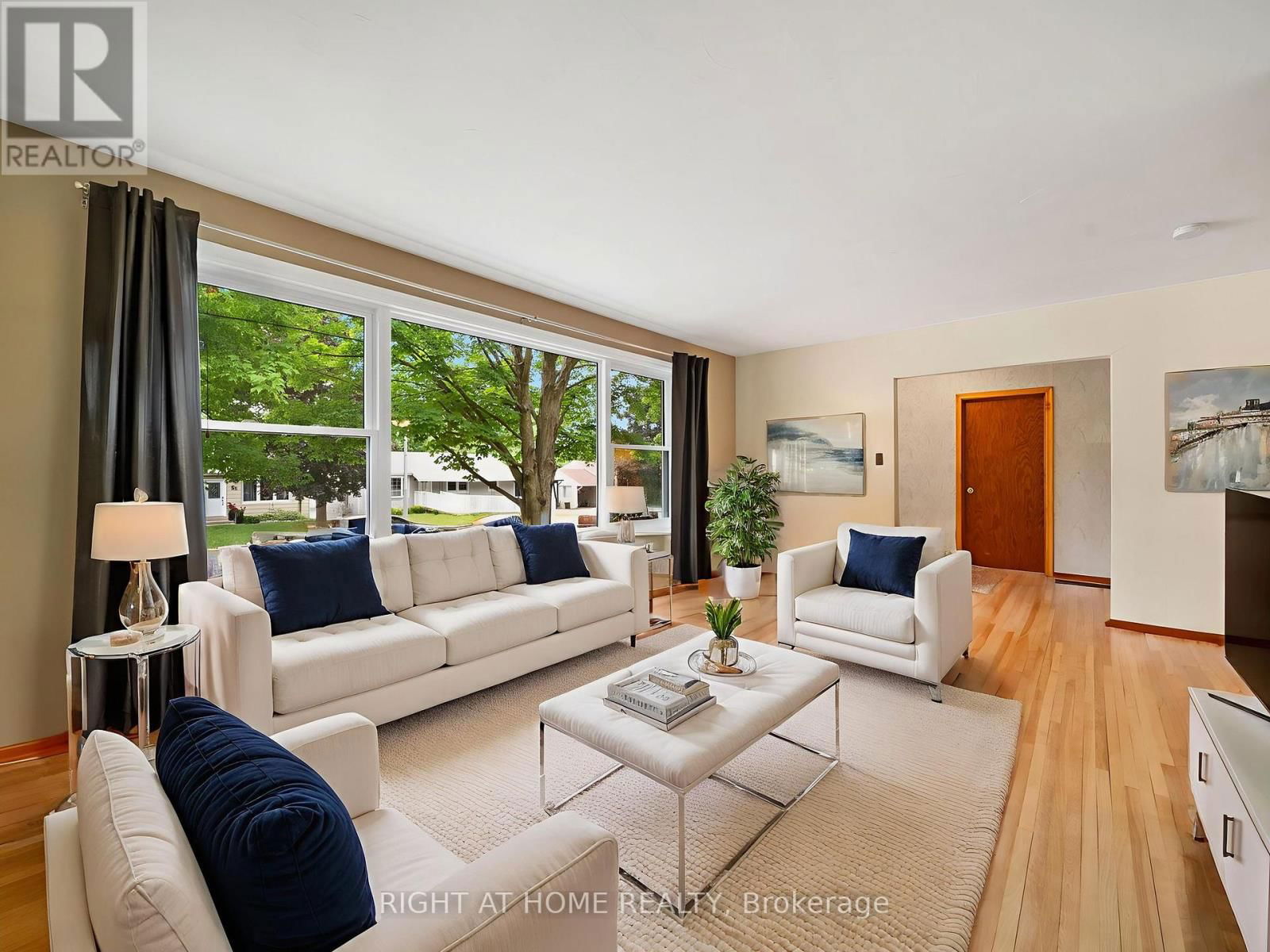 52 ELMER AVENUE Image 5