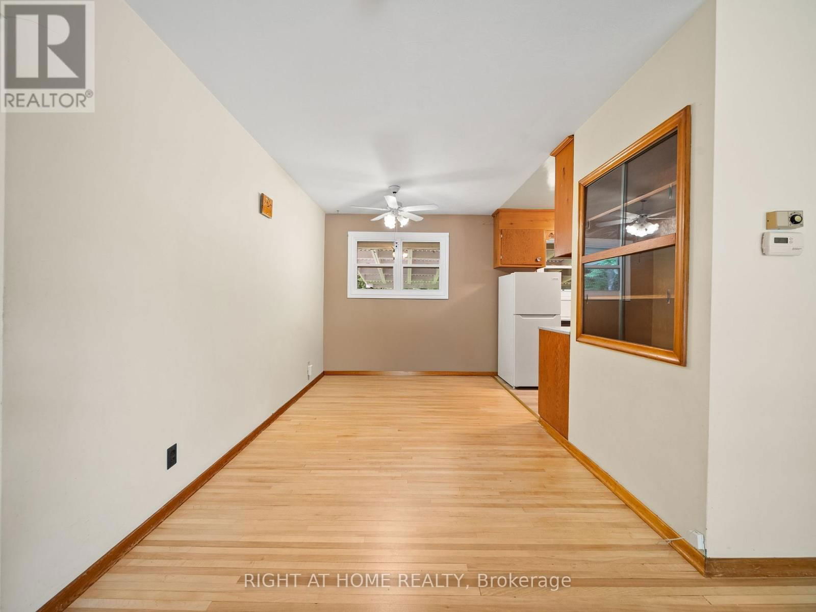 52 ELMER AVENUE Image 9