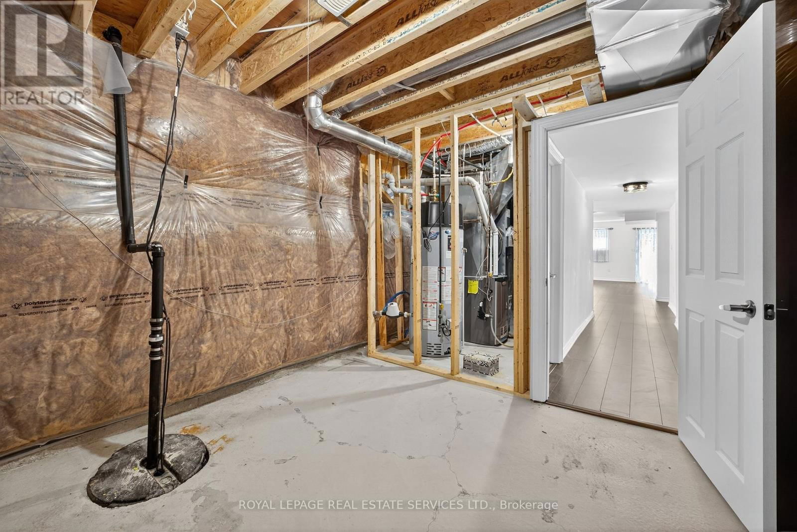 33 PEARL STREET Image 43