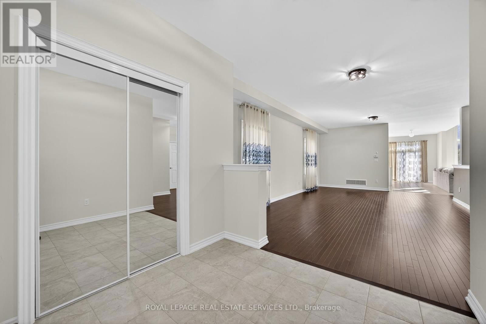 33 PEARL STREET Image 6