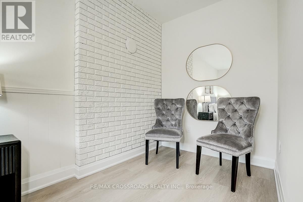160 LETITIA STREET Image 31