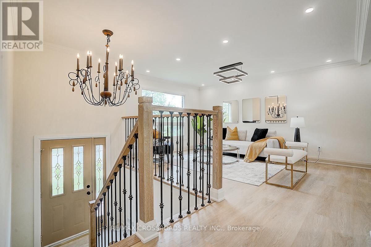 160 LETITIA STREET Image 6