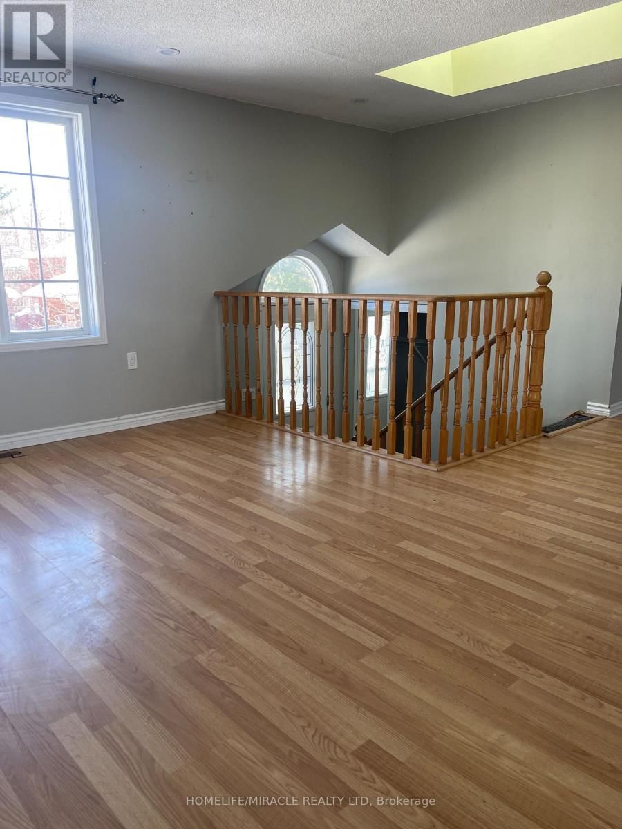 111 COLUMBIA ROAD Image 13