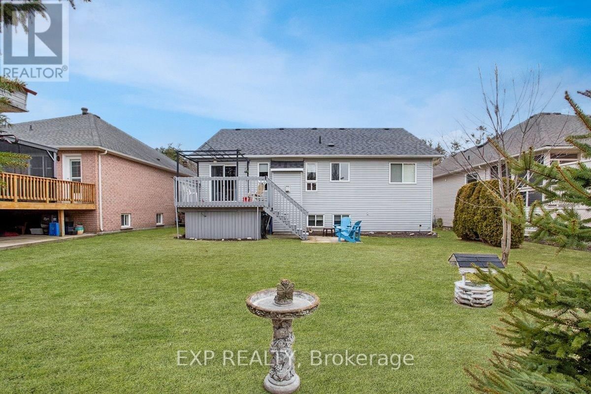 13 MASTERS . LANE Image 24