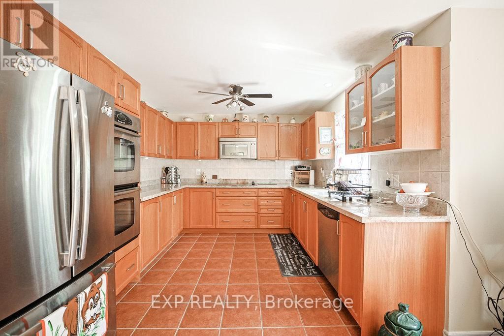 27 GREEN PINE CRESCENT Image 21