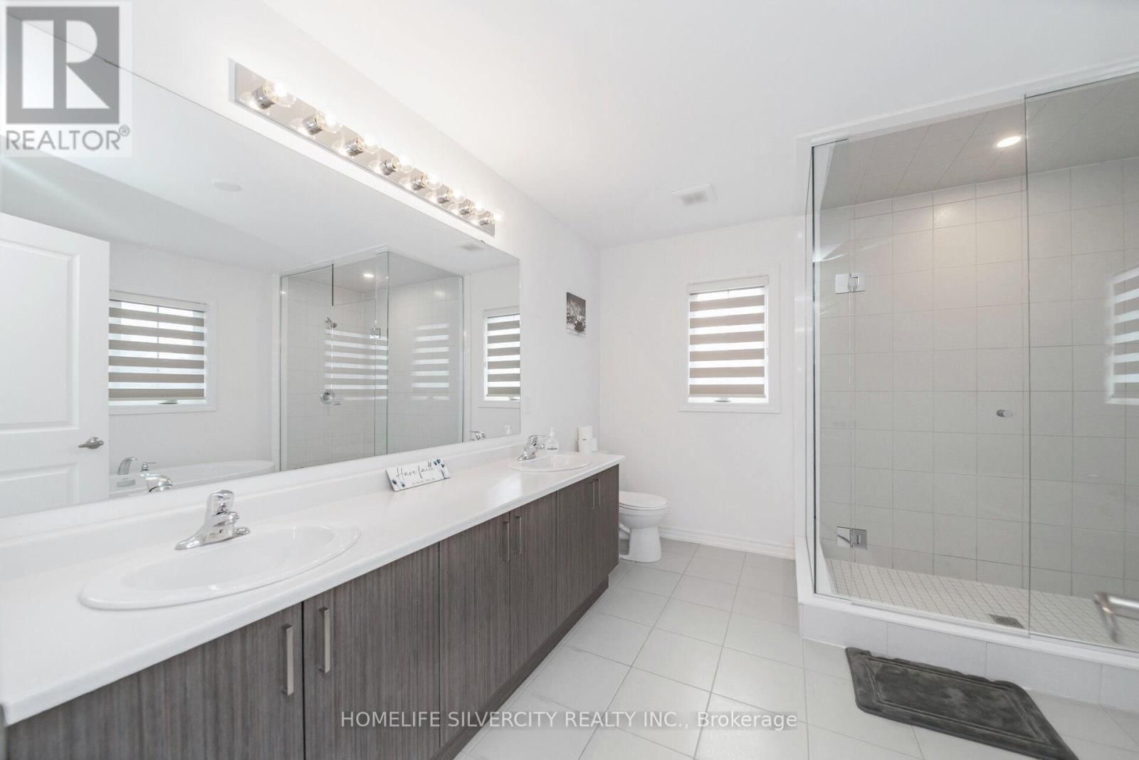 26 SASSAFRASS ROAD Image 44