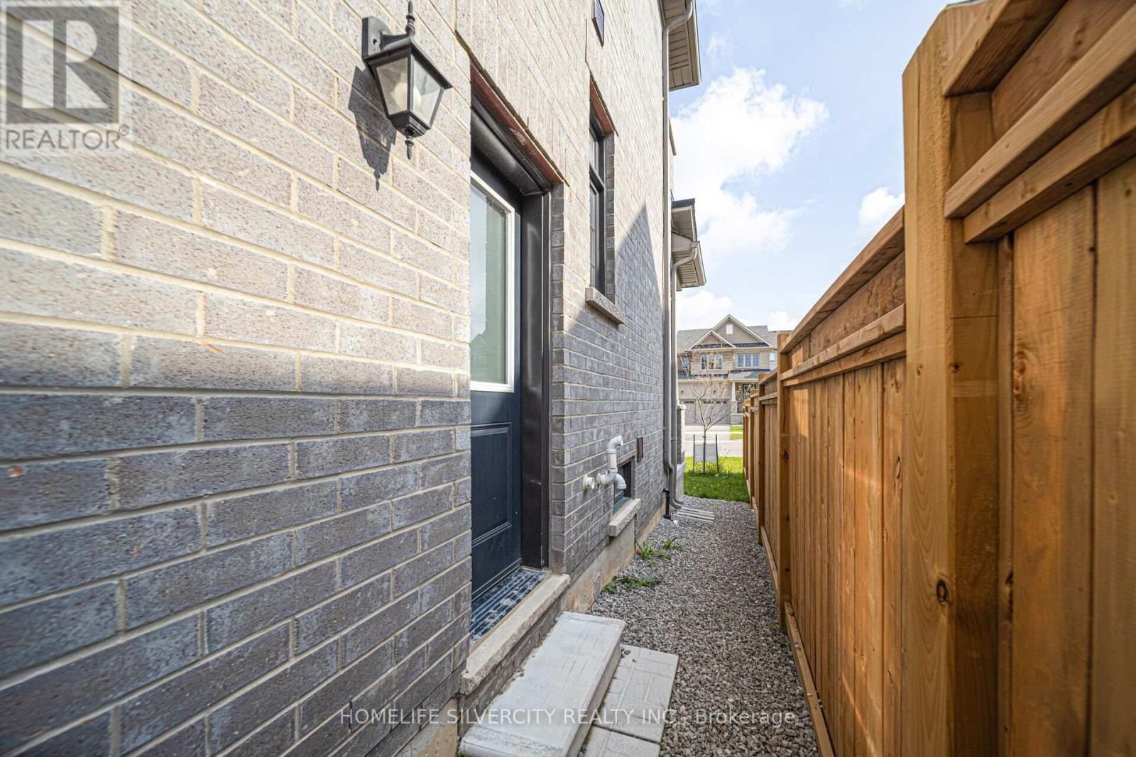 26 SASSAFRASS ROAD Image 48