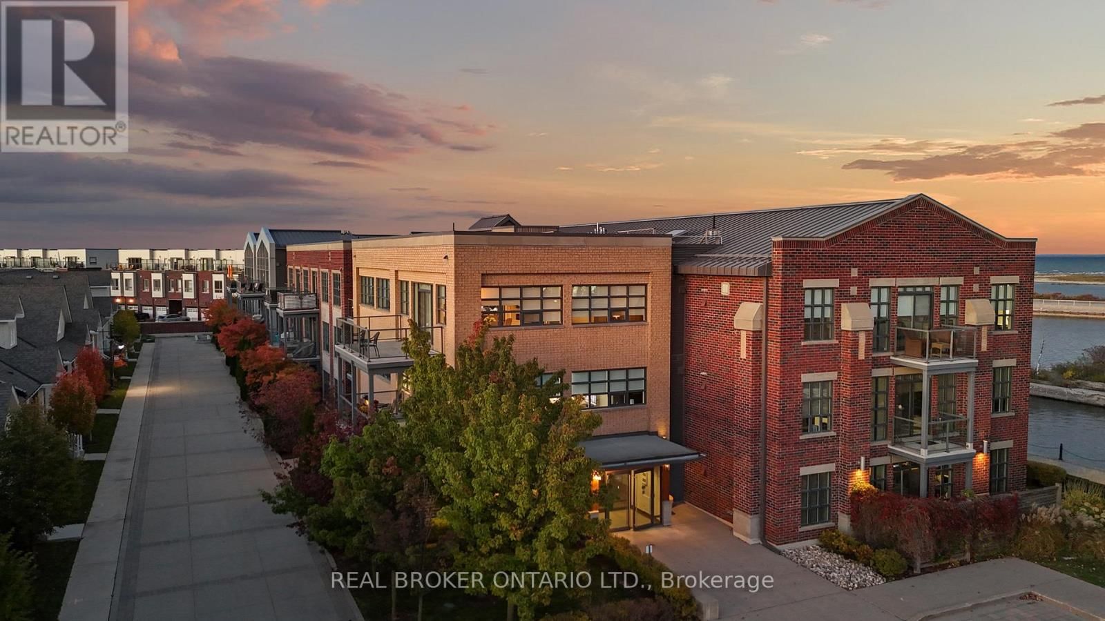 302 - 1 SHIPYARD LANE Image 2