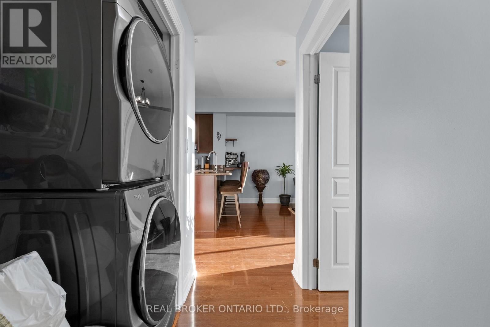 302 - 1 SHIPYARD LANE Image 44