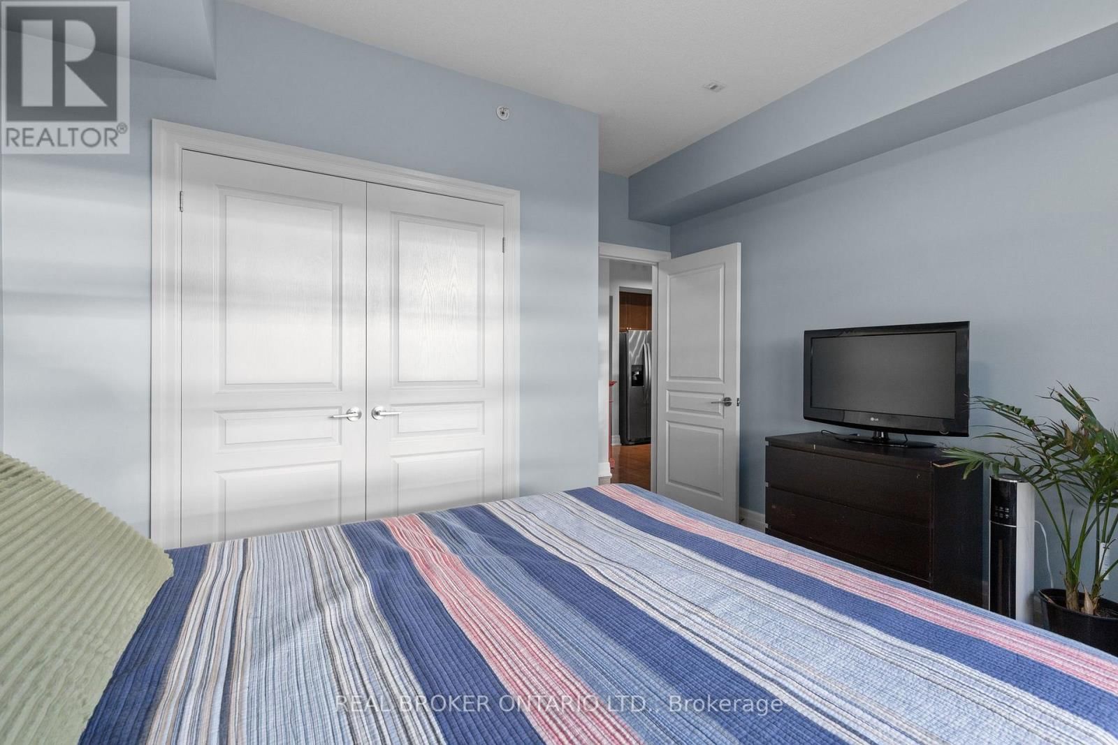 302 - 1 SHIPYARD LANE Image 48