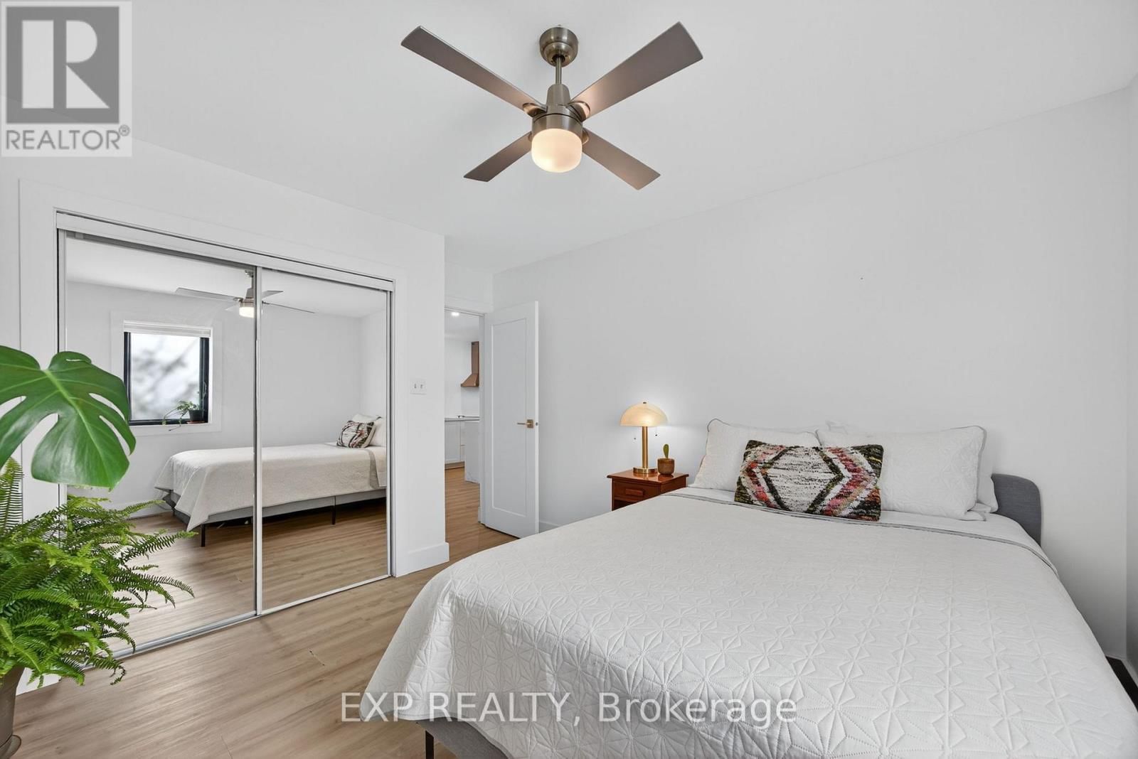 154 PARK ROAD Image 18