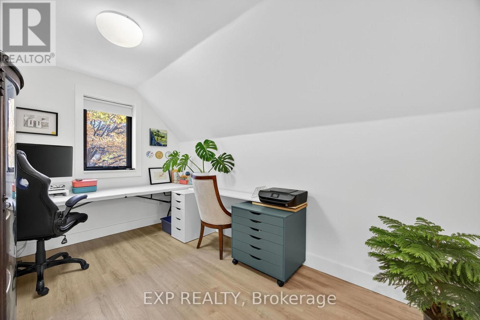 154 PARK ROAD Image 28