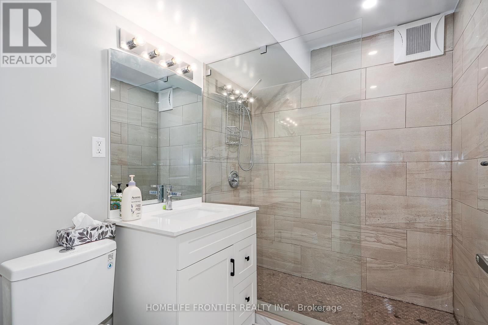 244 RAMBLEWOOD DRIVE Image 36