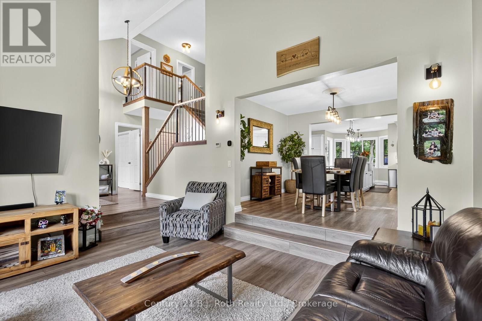 83 WOZNIAK ROAD Image 15