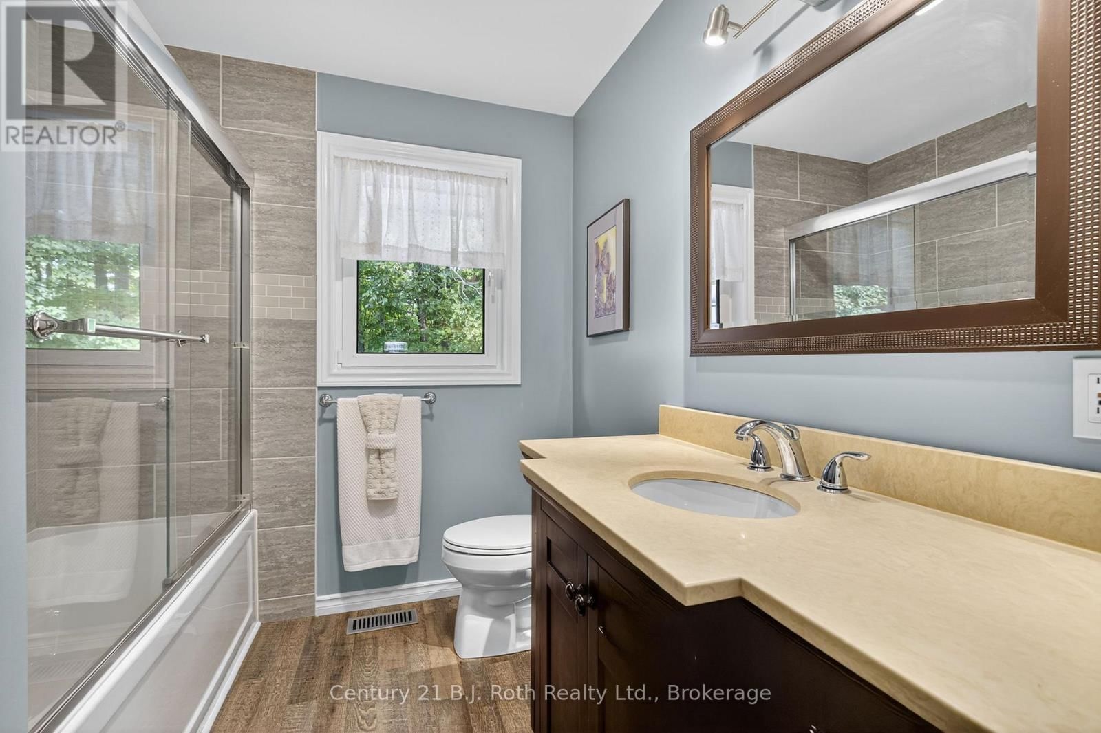 83 WOZNIAK ROAD Image 24