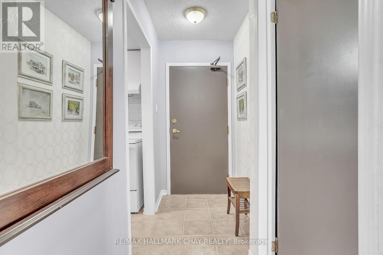 106 - 1 QUAIL CRESCENT Image 25