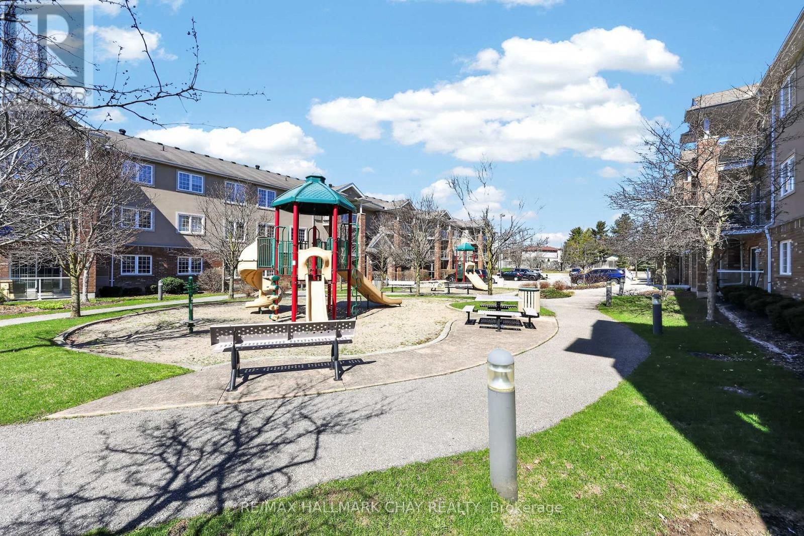 3 - 41 COULTER STREET Image 32