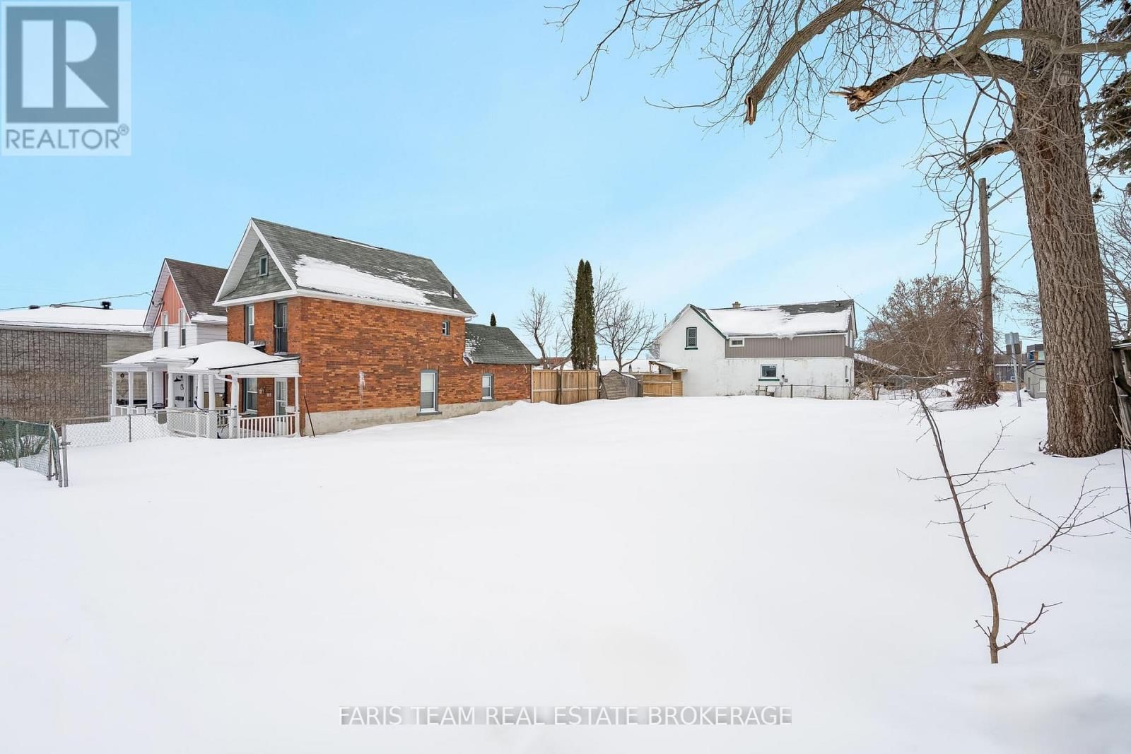 105 MATCHEDASH STREET SOUTH Image 3