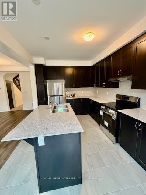 9 VINEWOOD CRESCENT Image 10