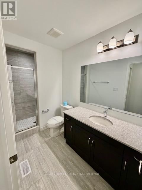 9 VINEWOOD CRESCENT Image 18