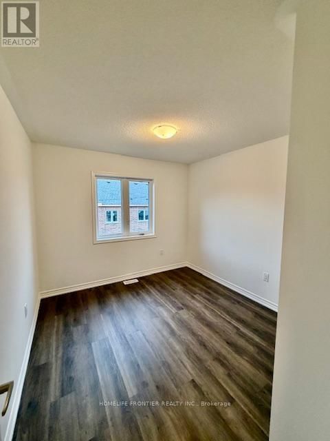 9 VINEWOOD CRESCENT Image 20