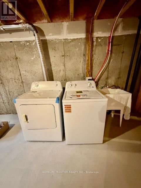 9 VINEWOOD CRESCENT Image 26