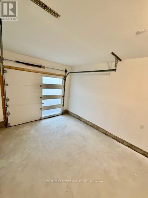 9 VINEWOOD CRESCENT Image 27