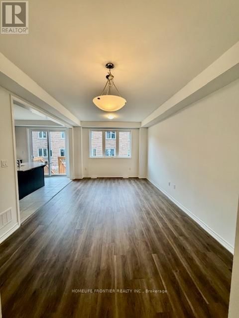 9 VINEWOOD CRESCENT Image 6