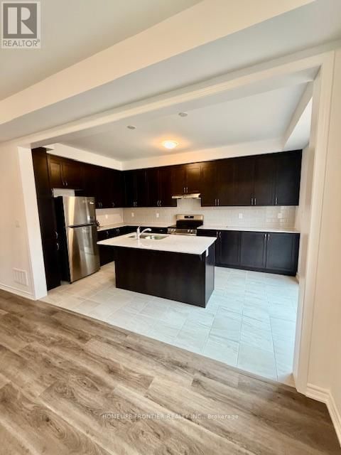 9 VINEWOOD CRESCENT Image 8