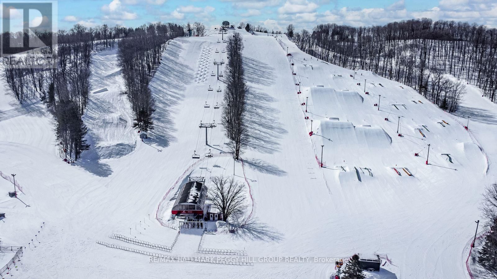 503 - 80 HORSESHOE BOULEVARD Image 22