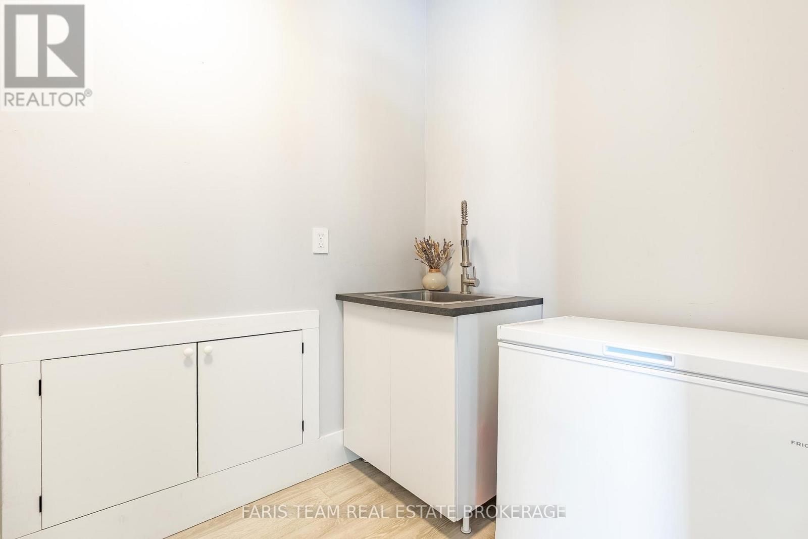 3870 DARLING ISLAND ROAD Image 35