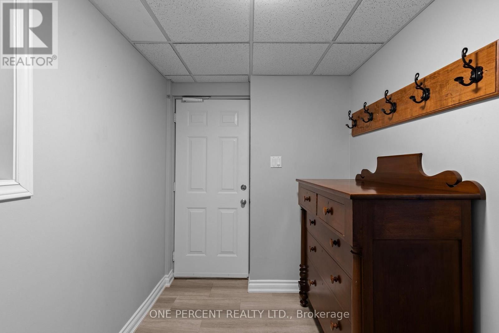 63 BAILEY CRESCENT Image 22