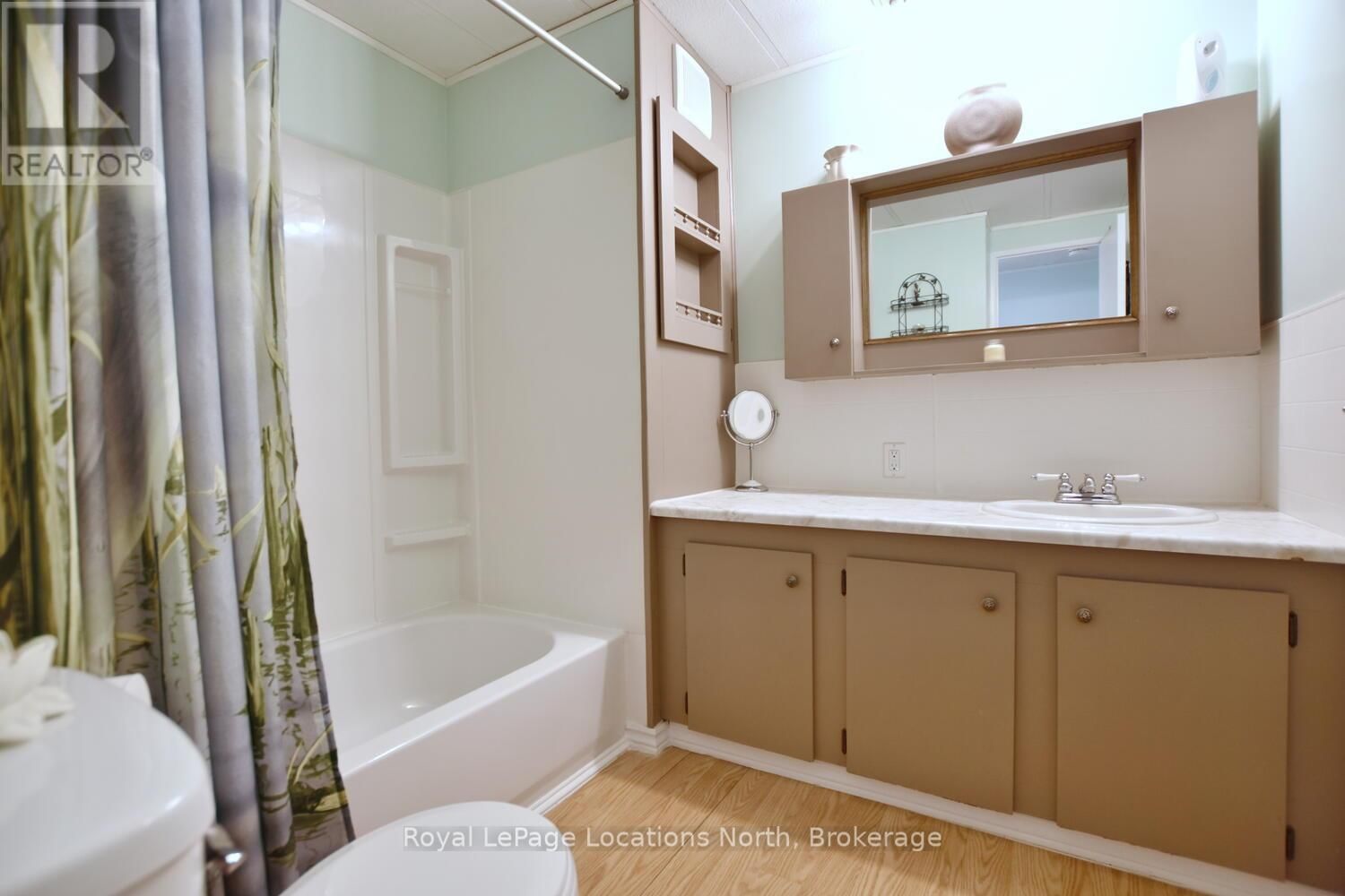 80 GEORGIAN GLEN DRIVE Image 26