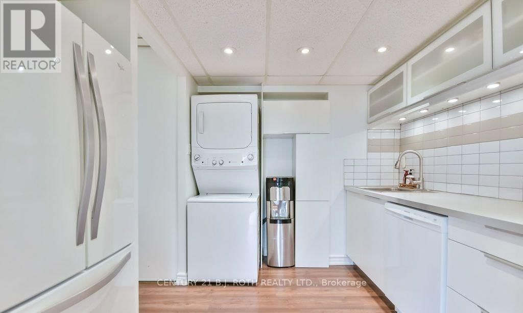 405 - 181 COLLIER STREET Image 11