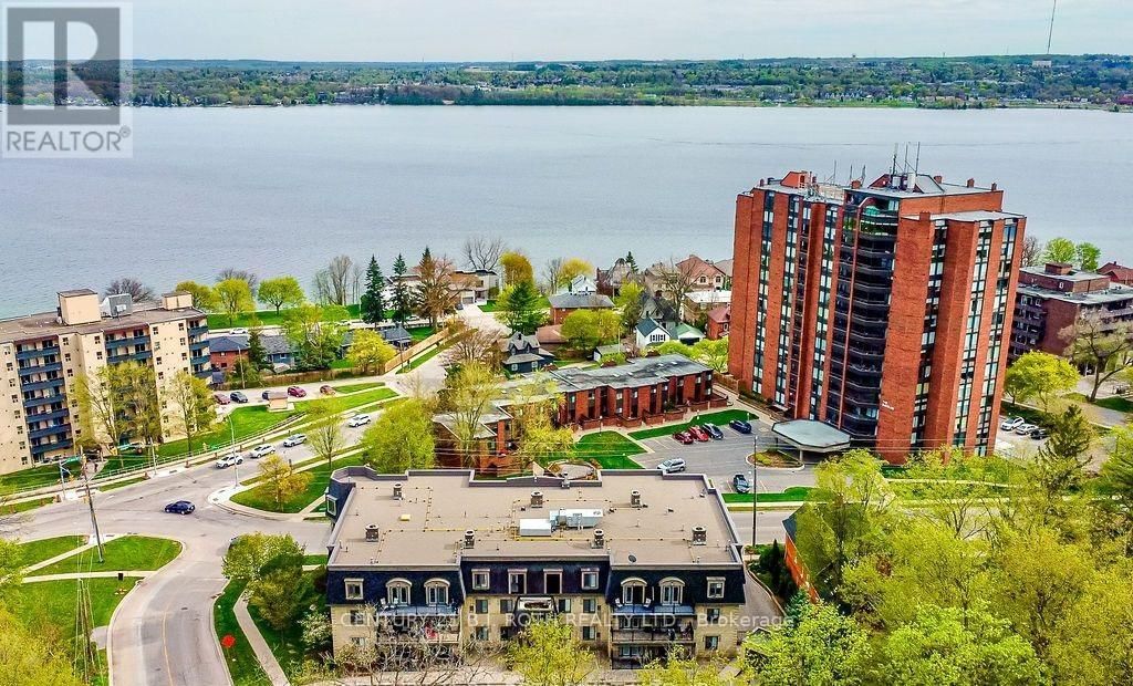 405 - 181 COLLIER STREET Image 2