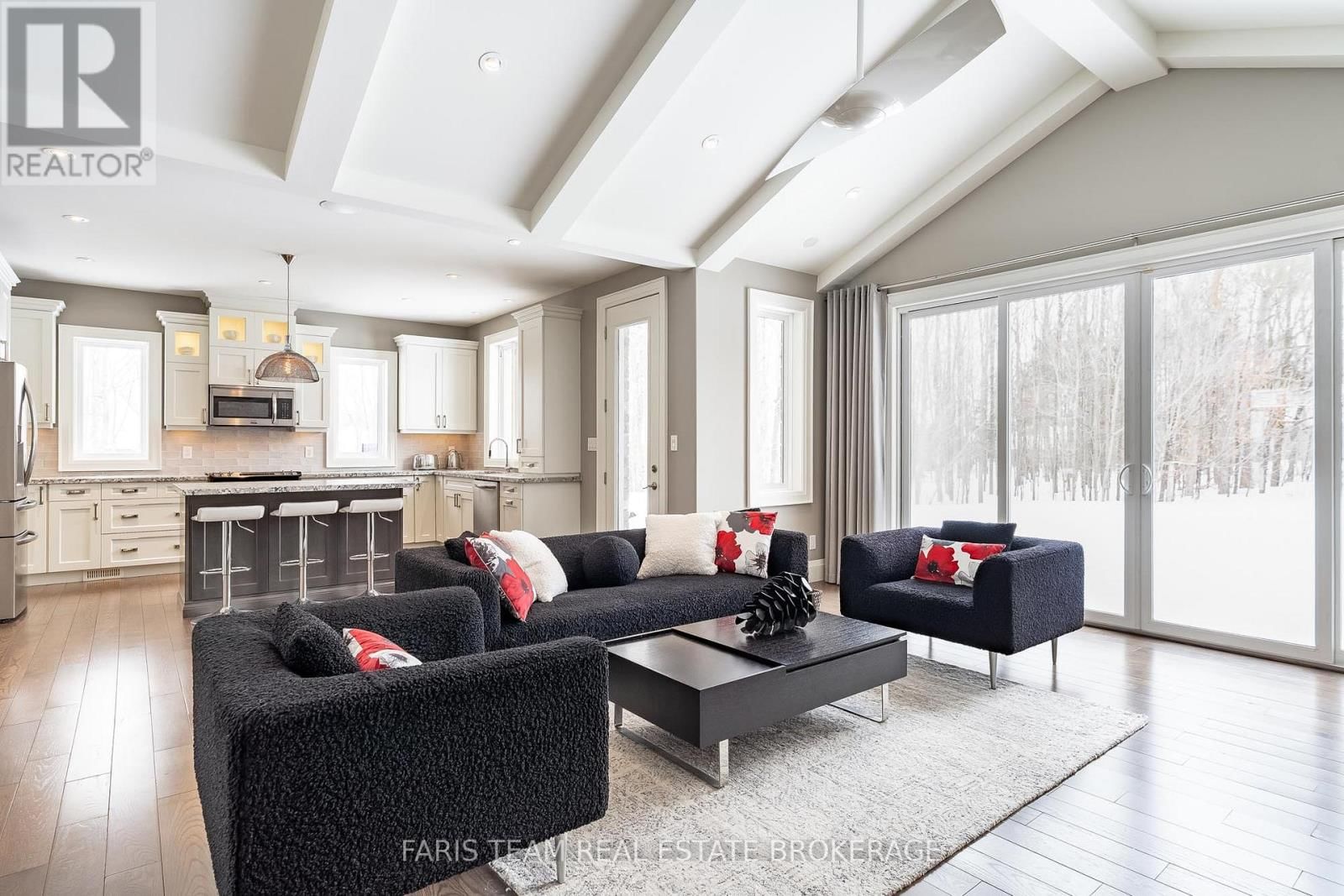 142 MENNILL DRIVE Image 12